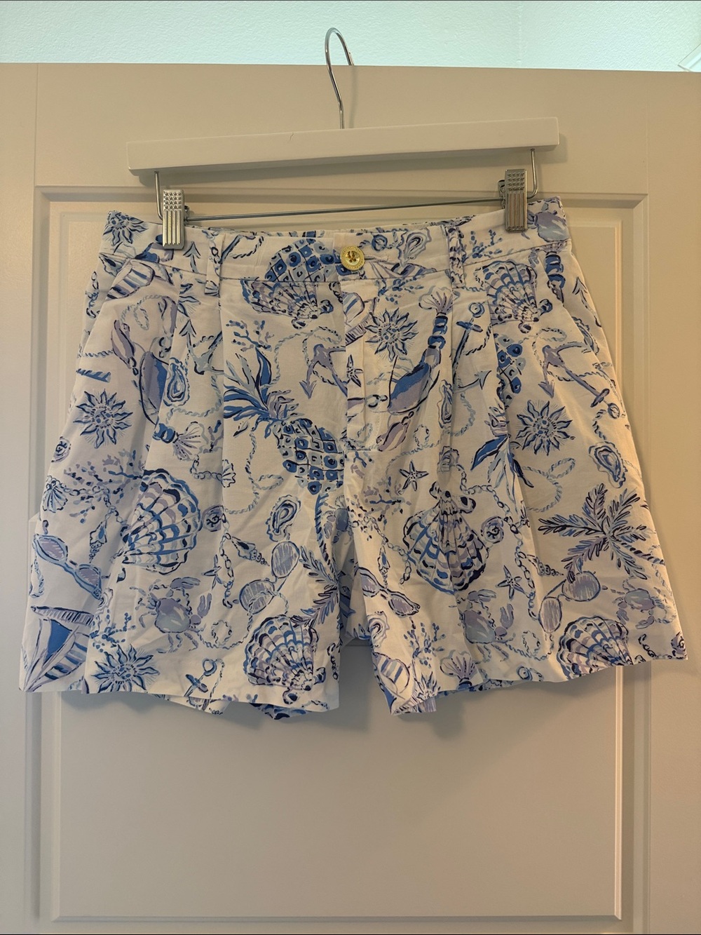 Lilly Pulitzer High-Waist Shell-Print Shorts in Blue and White
